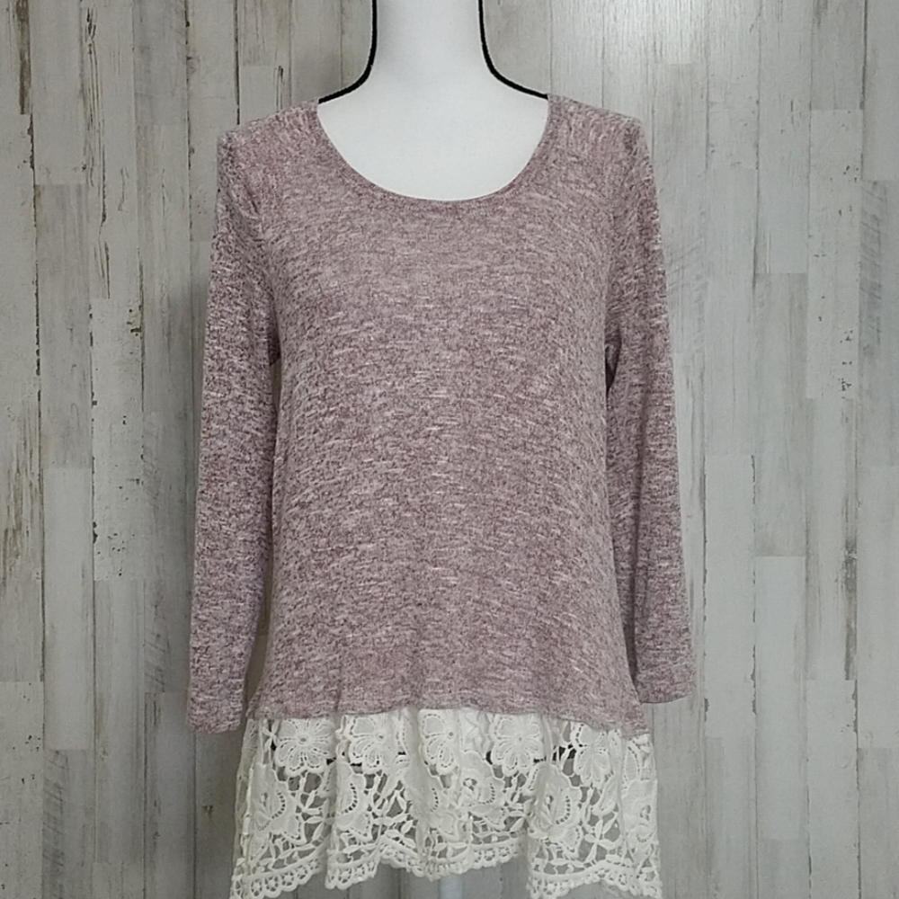 NWOT Maurices Lightweight Red & White Swea…